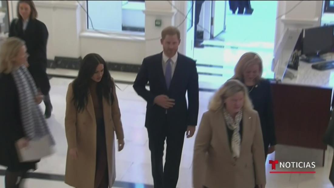 Realeza británica convoca una reunión para discutir la salida del príncipe Harry Realeza británica convoca una reunión para discutir la salida del príncipe Harry