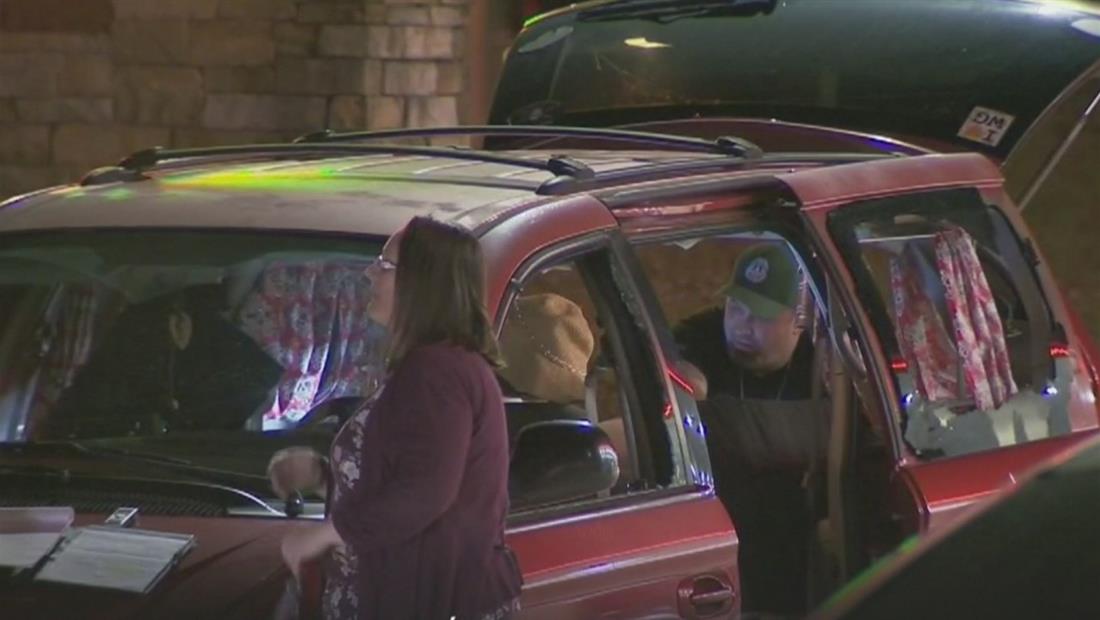 Trece autos reciben disparos de armas de aire comprimido en una autopista de Florida Trece autos reciben disparos de armas de aire comprimido en una autopista de Florida