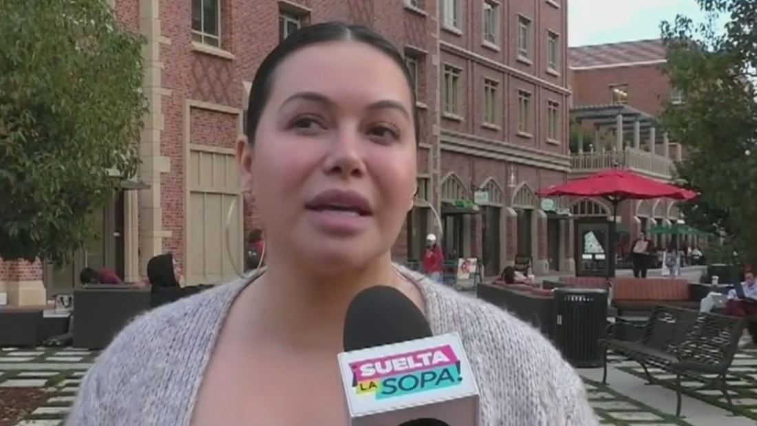 Chiquis Rivera reacciona, en exclusiva, a la última entrevista de Jenni Rivera Chiquis Rivera reacciona, en exclusiva, a la última entrevista de Jenni Rivera