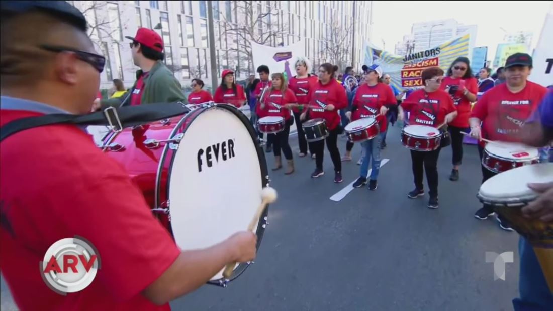 Trabajadores de limpieza alzan su voz y exigen nuevas condiciones laborales Trabajadores de limpieza alzan su voz y exigen nuevas condiciones laborales