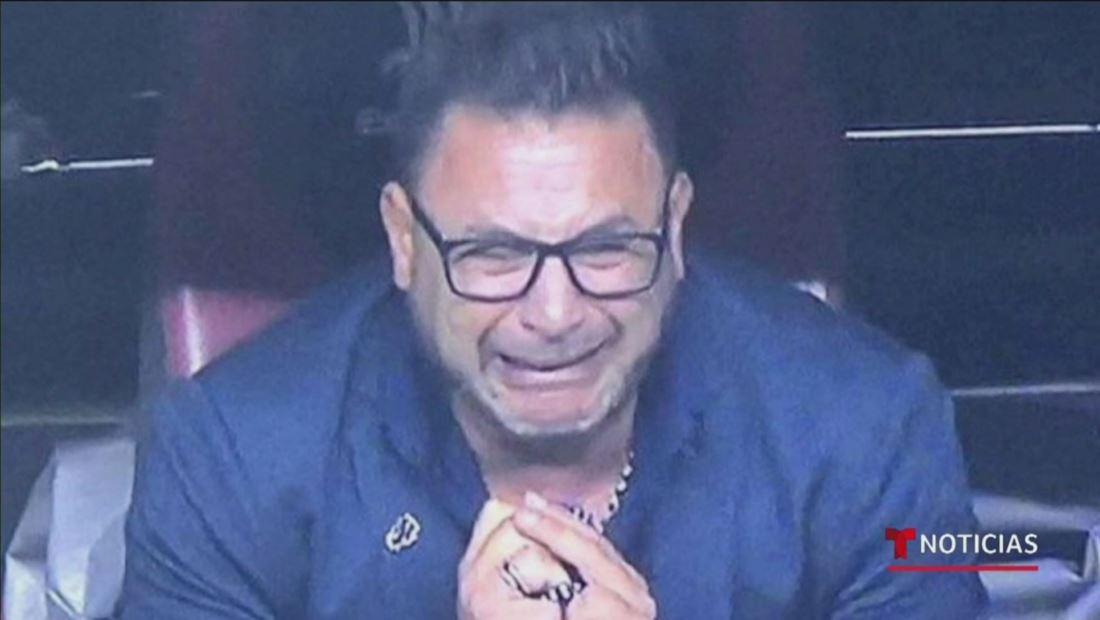 Conmueve una imagen del entrenador de los Rayados de Monterrey tras su triunfo Conmueve una imagen del entrenador de los Rayados de Monterrey tras su triunfo