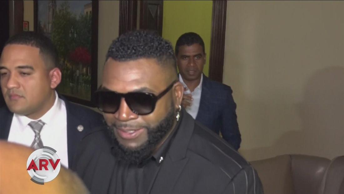 Ex pelotero David Ortiz se reúne con el presidente de República Dominicana Ex pelotero David Ortiz se reúne con el presidente de República Dominicana