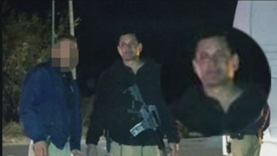 Arrestan a comandante de policía involucrado en masacre de familia Lebarón Arrestan a comandante de policía involucrado en masacre de familia Lebarón