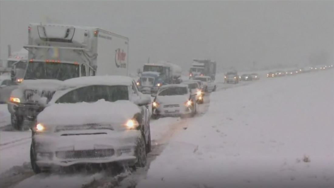 Millones de viajeros en el centro de EE.UU se tendrán que enfrentar a fuertes nevadas y temperaturas congelantes Millones de viajeros en el centro de EE.UU se tendrán que enfrentar a fuertes nevadas y temperaturas congelantes