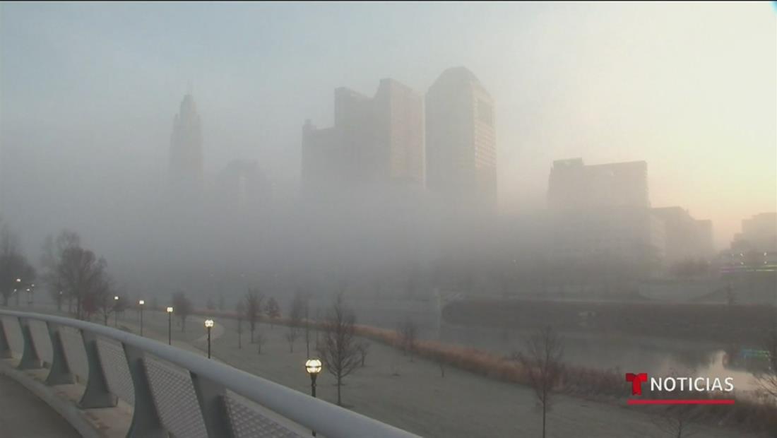 Suspendidos por neblina vuelos en los dos aeropuertos internacionales de Chicago Suspendidos por neblina vuelos en los dos aeropuertos internacionales de Chicago