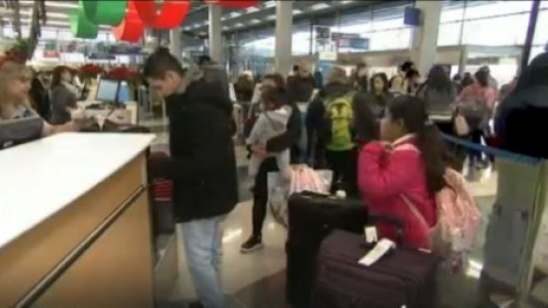 116 millones de viajeros: Se espera congestionamiento récord en aeropuertos y carreteras tras viajes navideños 116 millones de viajeros: Se espera congestionamiento récord en aeropuertos y carreteras tras viajes navideños