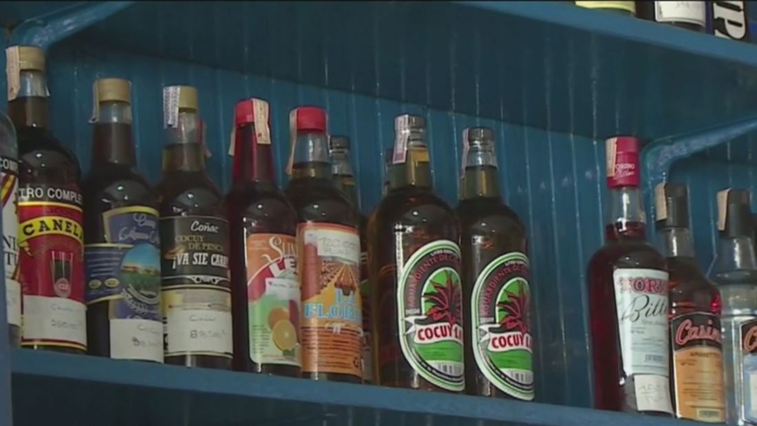 Alcohol adulterado deja al menos seis muertos en Venezuela Alcohol adulterado deja al menos seis muertos en Venezuela