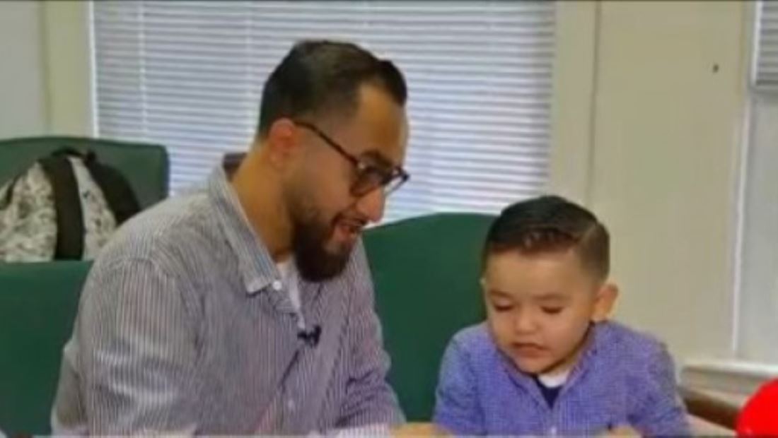 Inmigrante recibe emotiva sorpresa tras casi perder la vida durante un robo Inmigrante recibe emotiva sorpresa tras casi perder la vida durante un robo