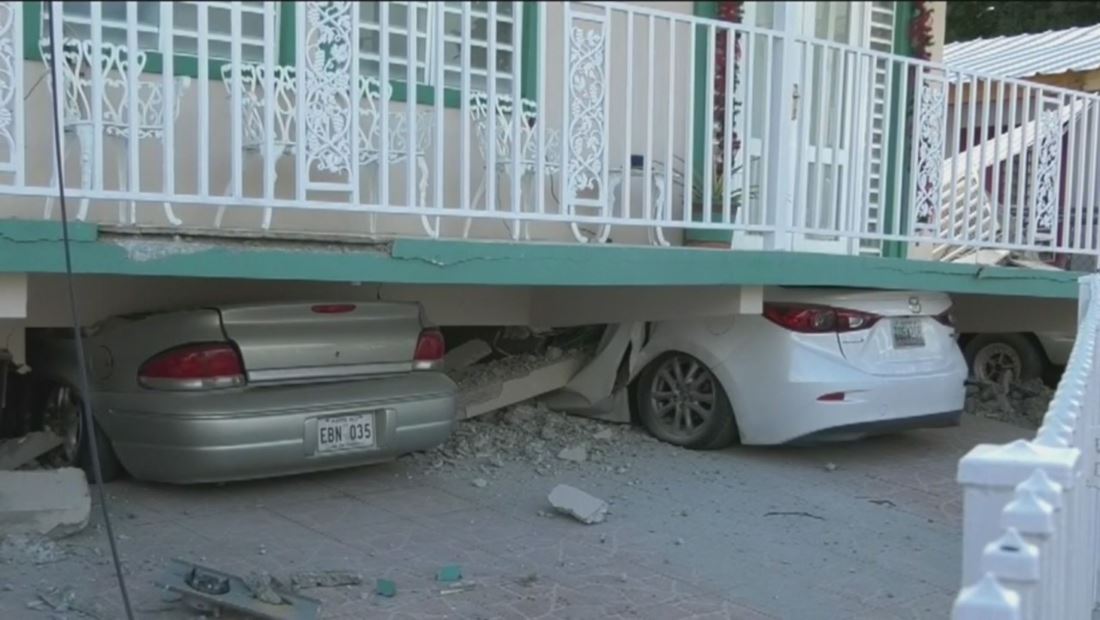 Edificios resquebrajados y en el piso, así amanece Puerto Rico tras un sismo de magnitud 5.8 Edificios resquebrajados y en el piso, así amanece Puerto Rico tras un sismo de magnitud 5.8
