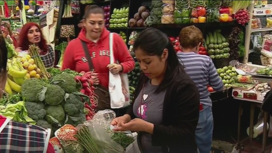 La cena de fin de año le sale más cara a los mexicanos por el aumento de los precios La cena de fin de año le sale más cara a los mexicanos por el aumento de los precios