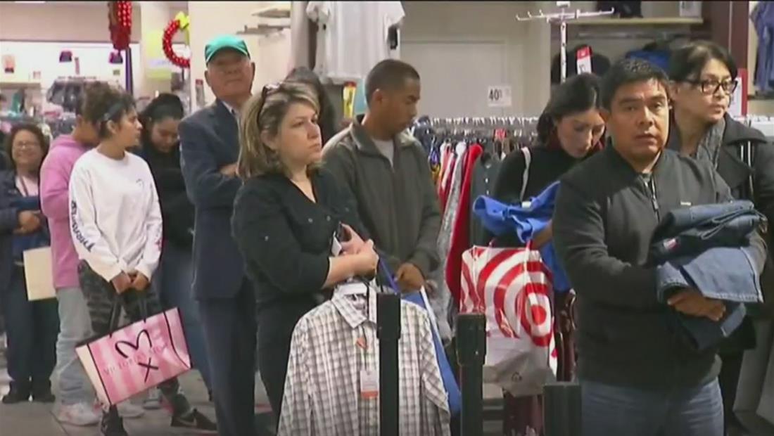 Así están las tiendas para las personas comprando regalos de último minuto Así están las tiendas para las personas comprando regalos de último minuto