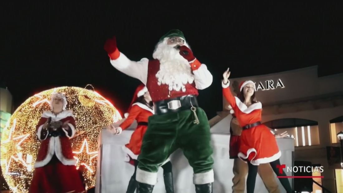 Santa Claus dejó el Polo Norte para mudarse a El Salvador Santa Claus dejó el Polo Norte para mudarse a El Salvador