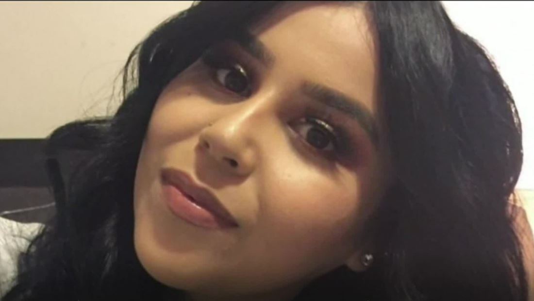 Agentes de ICE detienen a una joven 'dreamer' tras vencerse su permiso de DACA Agentes de ICE detienen a una joven 'dreamer' tras vencerse su permiso de DACA