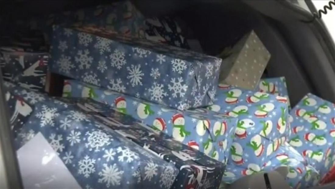 Repartición de regalos para migrantes en México se ha convertido en una pesadilla para voluntaria texana Repartición de regalos para migrantes en México se ha convertido en una pesadilla para voluntaria texana